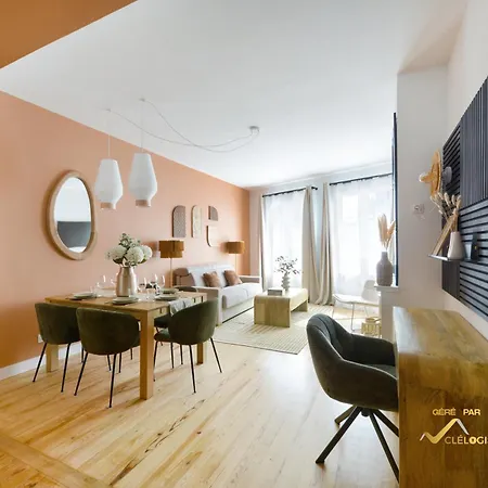 Casa Tierra Plein - Elegance Et Serenite En Centre-ville *