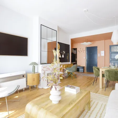 Casa Tierra Plein - Elegance Et Serenite En Centre-ville Apartment *